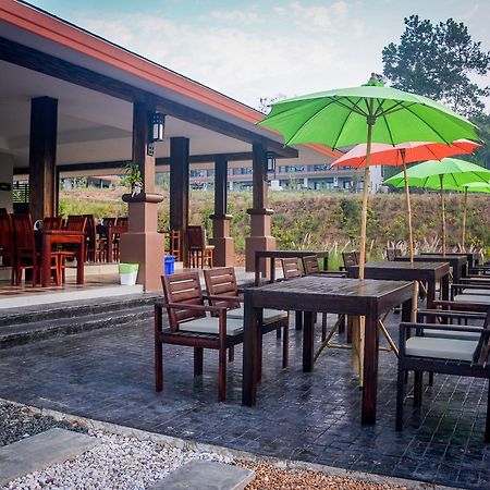 Phu Chom Mork Resort Sangkhla Buri Exteriör bild